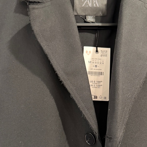 Zara Black Long Trench Coat - Clean Single-Breasted Style - Picture 2 of 4